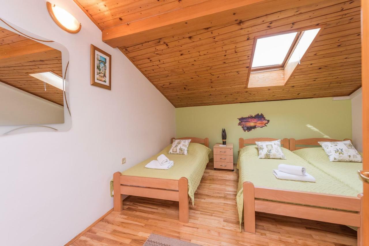 Apartment And Room Soul Of Dalmatia Zadar Exterior photo
